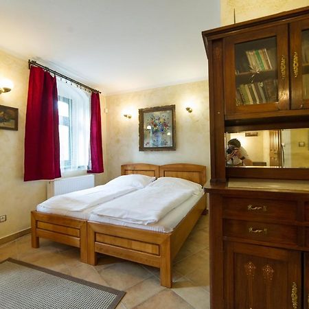 U Zvonu Apartments Cesky Krumlov Exterior foto